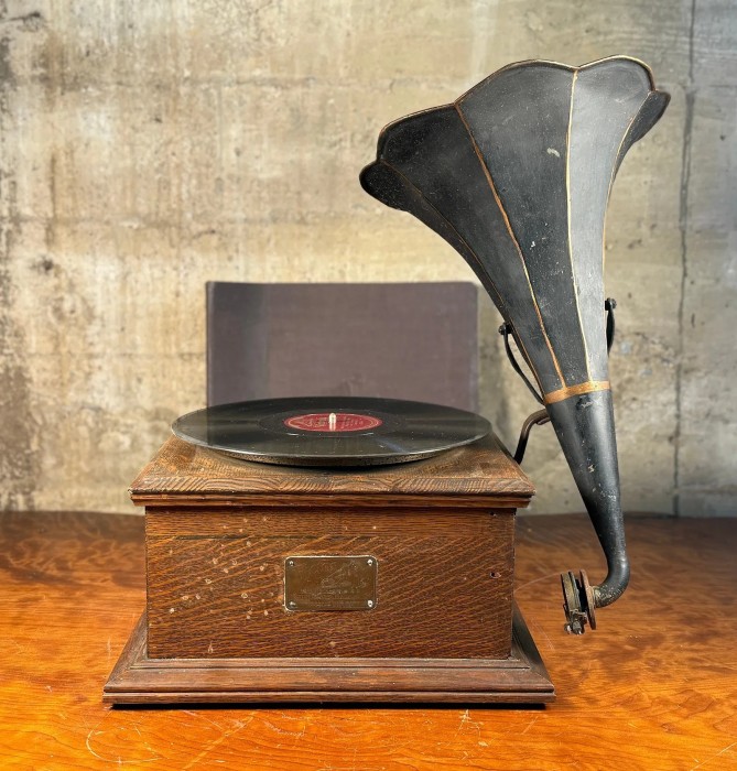 Cobbled Up VV-VI Showing Horn.jpg