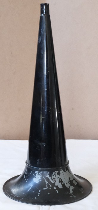Zinc Horn (2).JPG