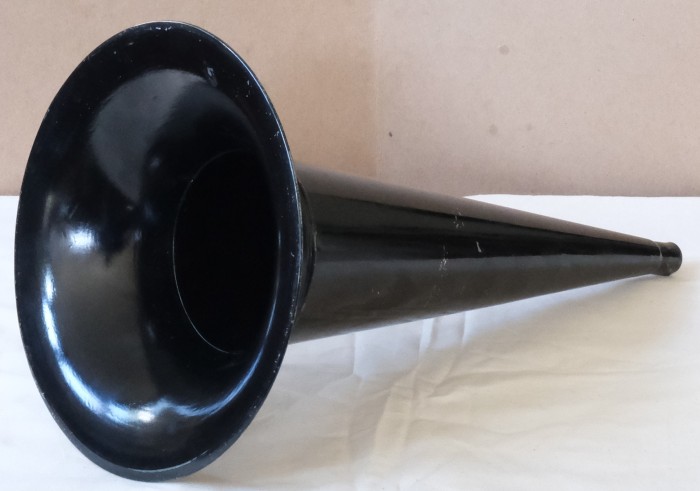 Zinc Horn (1).JPG
