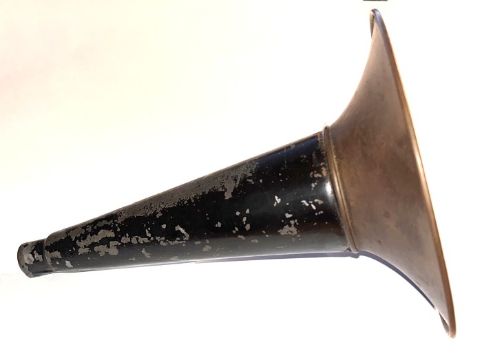 horn2.JPG