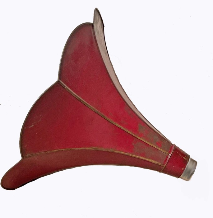 Standard Model A horn.jpg