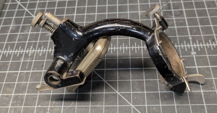 Edison Latch Standard (1).jpg